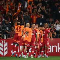 Galatasaray'da hedef 5. yıldız: İşte Buruk'un 11'i