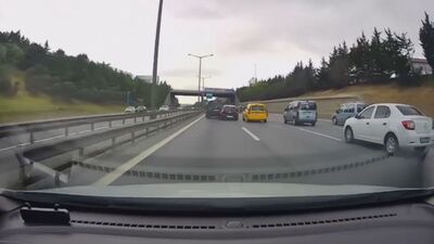 Makas attı, kaza yaptı!