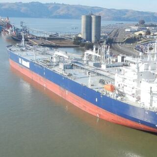 Rusya, Yunan petrol tankerine el koydu