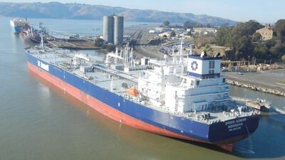 Rusya, Yunan petrol tankerine el koydu