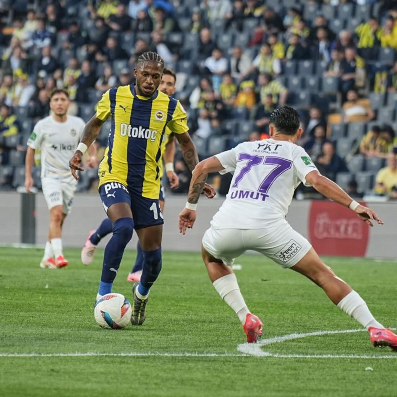Fred cezalı duruma düştü!