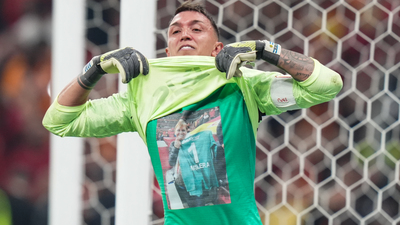 Muslera'dan ikinci penaltı golü!