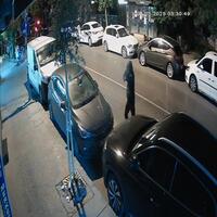 Tetikçi tuttu, karısının iş yerini kurşunlattı!