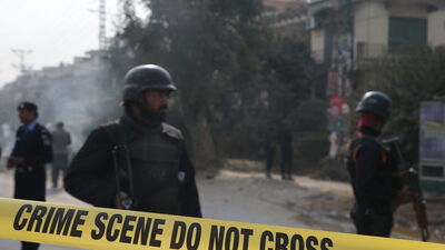 Pakistan'da bombalı saldırı