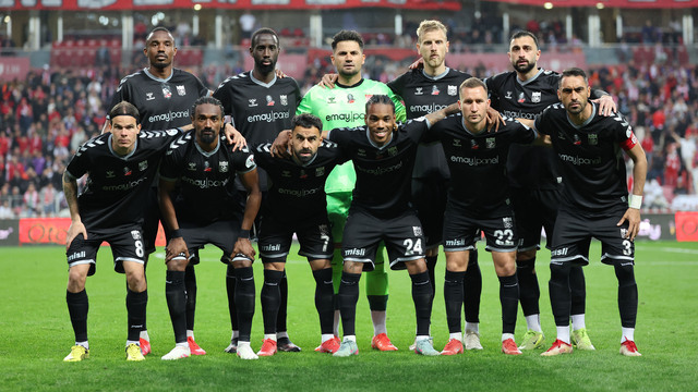 Sivasspor'dan 9 yıl sonra Süper Lig'e veda