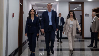 DEM Parti heyetinden iki partiye ziyaret