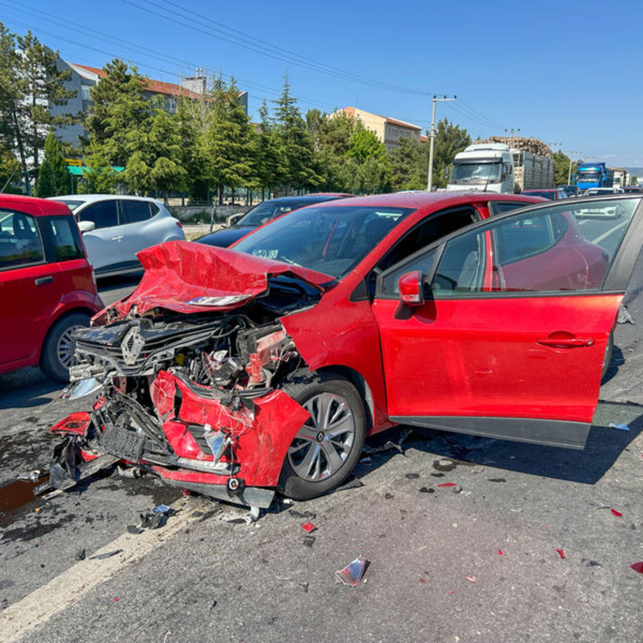 Uşak'ta zincirleme kaza: 7 yaralı
