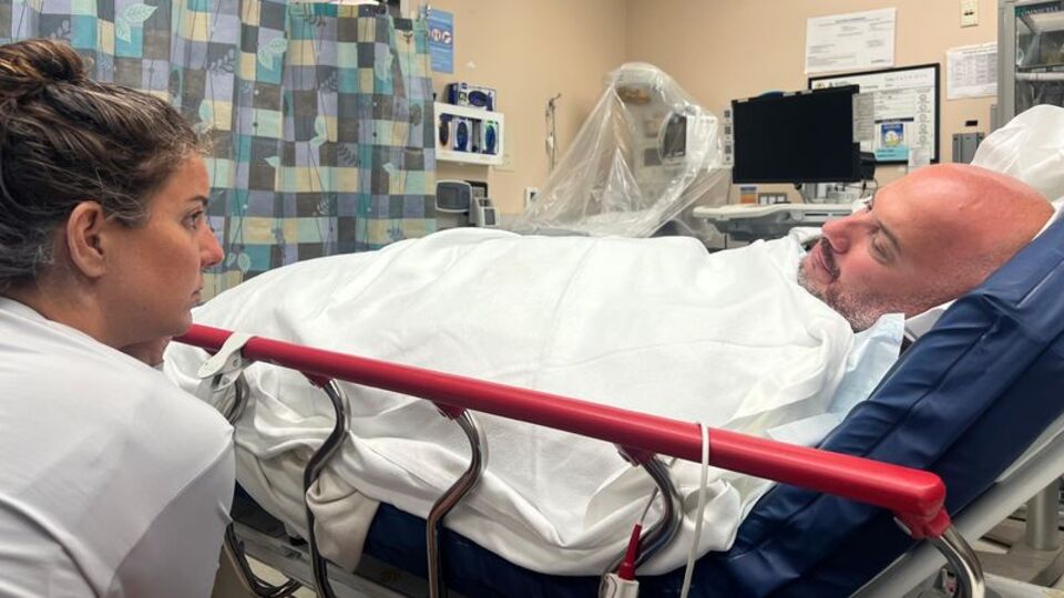 Türk yüzücüler köpek balığı saldırına uğradı