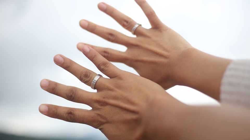 Evlilik yüzüğü neden dördüncü parmağa takılır?