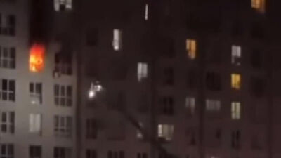 Sitede yangın paniği: 8. kattan atlayan kadın ağır yaralandı