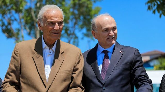 "Davetten büyük mutluluk duydum"