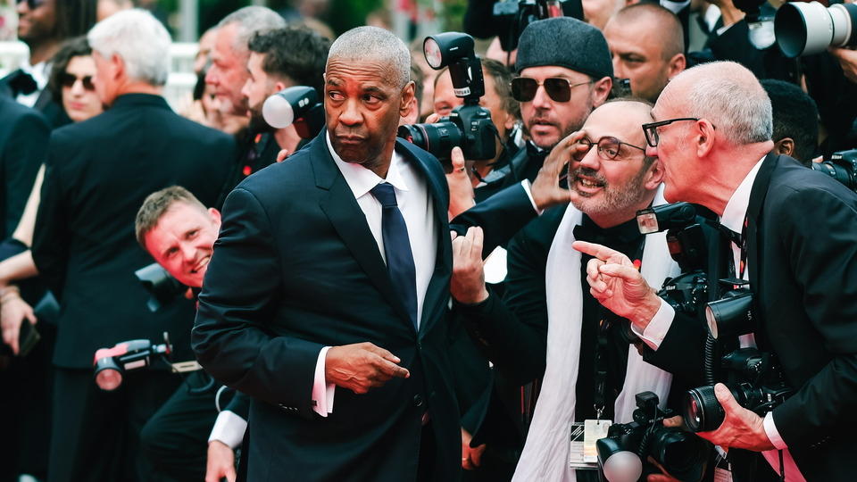 Kırmızı halıda gerginlik