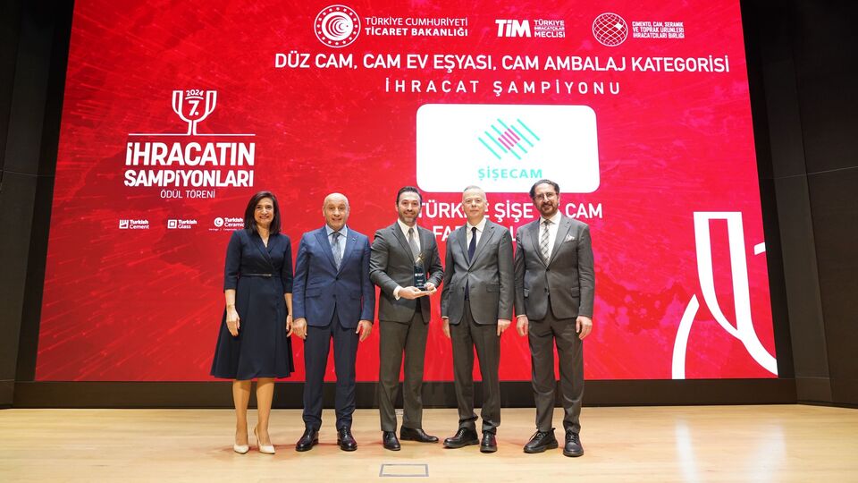 Şişecam 3 kategoride ihracat şampiyonu