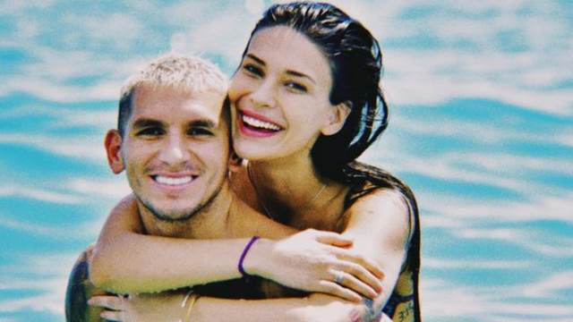 Eski aşkını takibe aldı