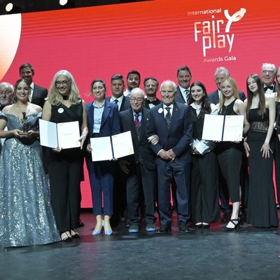Voleybol Federasyonu'na dünya fair play ödülü