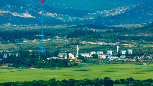 Kuzey Kore'nin sahte sınır kasabası "Kijong-Dong"