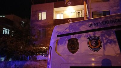 Evinde karnından vurulmuş halde bulundu