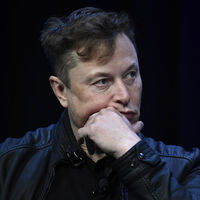 Elon Musk'tan Tesla açıklaması