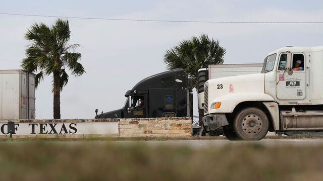 ABD'de kamyon şoförlerine İngilizce zorunluluğu