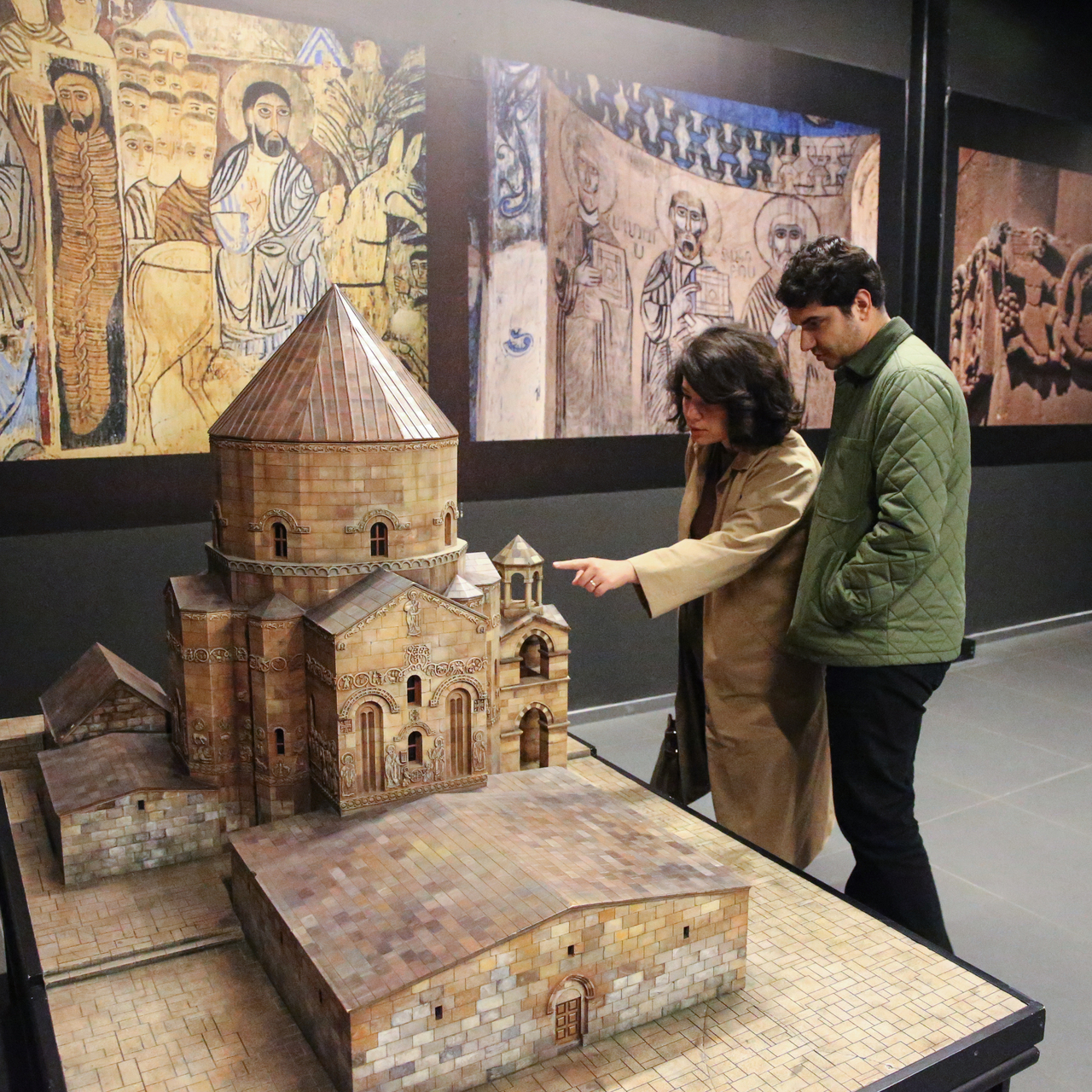 2 bin 551 eserle tarihi yolculuğa çıkarıyor