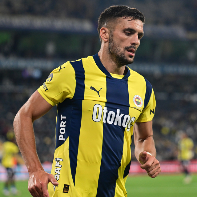 Fenerbahçe'de Tadic'le yollar ayrılıyor!