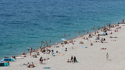 Bir sıcak bir serin! Önce 10 derece artacak, sonra serinleyecek!