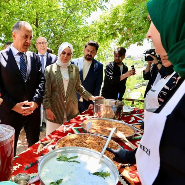 Bingöl'ün yöresel lezzetleri tanıtıldı