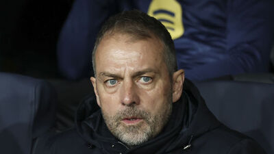 Barcelona, Hansi Flick'le uzattı!