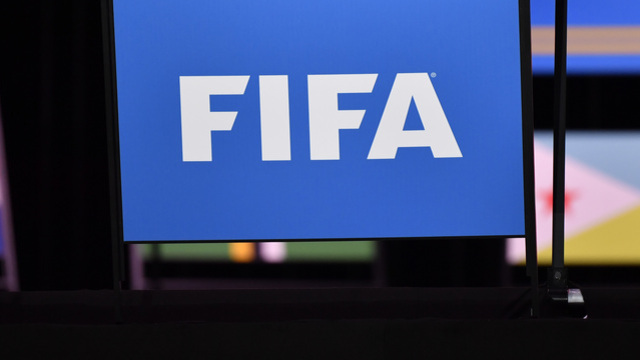 FIFA'dan yeni transfer dönemi kararı!