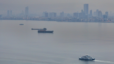 Sıcaklıklar artıyor, Ege'de toz taşınımı var