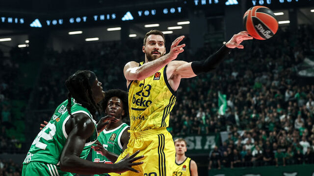 F.Bahçe Beko final için parkede!