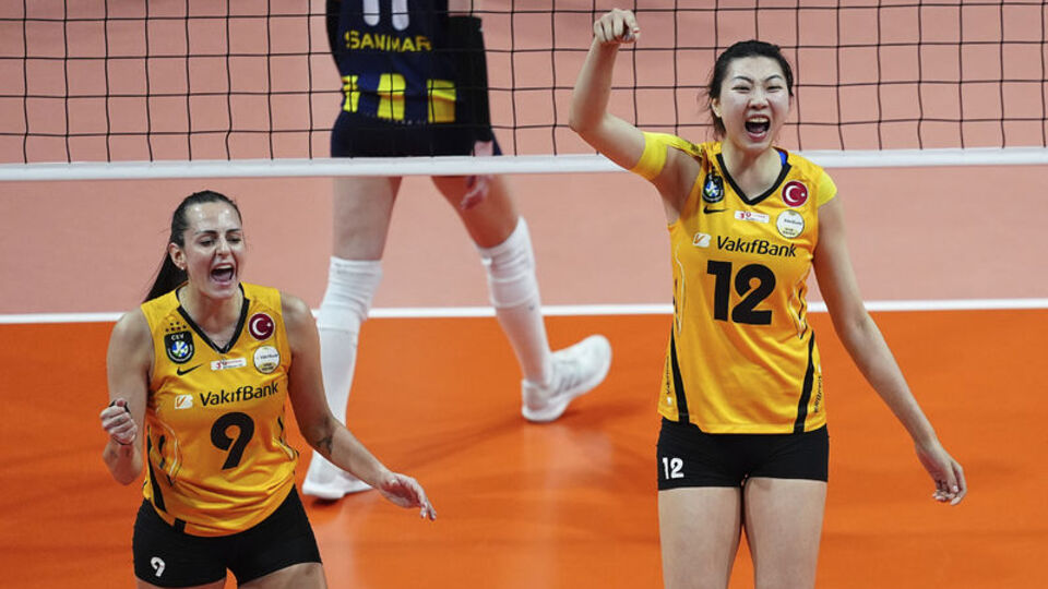 VakıfBank'ta iki ayrılık!