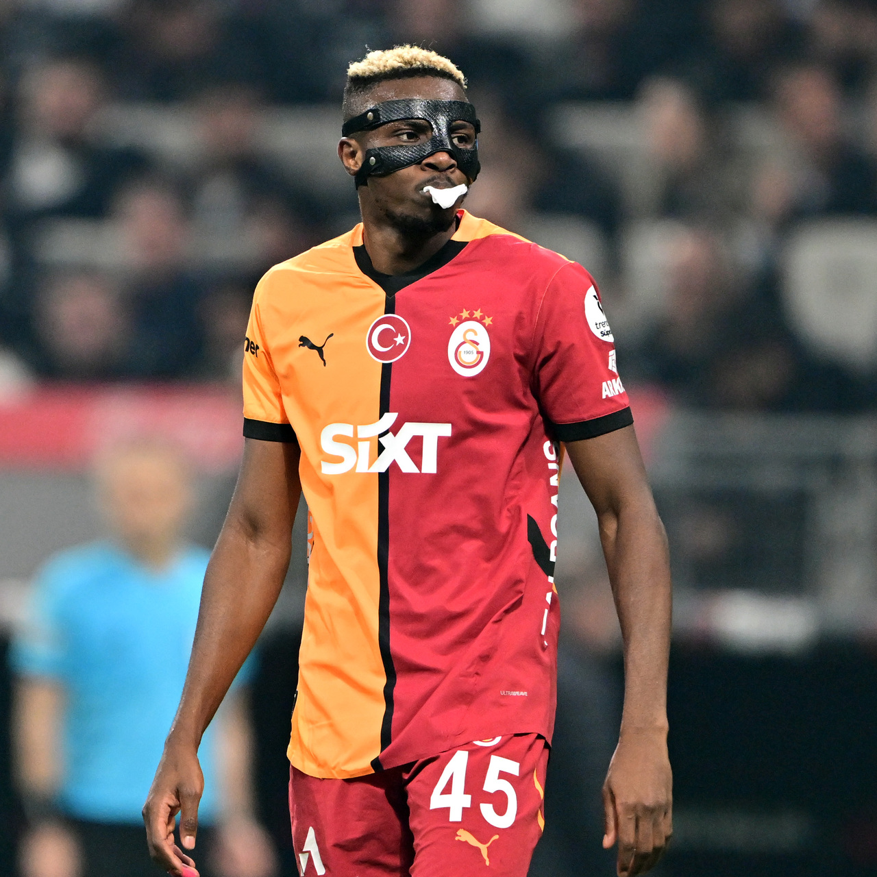 Galatasaray'a Osimhen'den kötü haber!