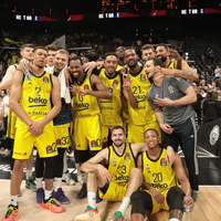 Fenerbahçe final için parkede!