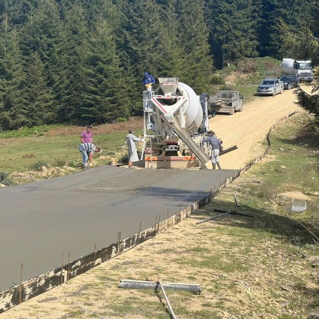 Piraziz'de yaylaya beton yol