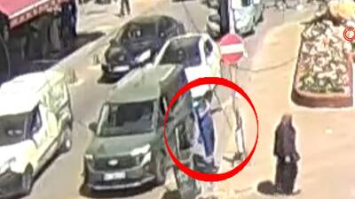 Para dolu poşet buldu