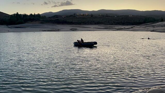 Baraj gölüne düşen çocuk öldü