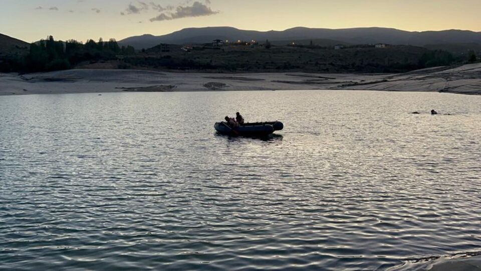 Baraj gölüne düşen çocuk öldü