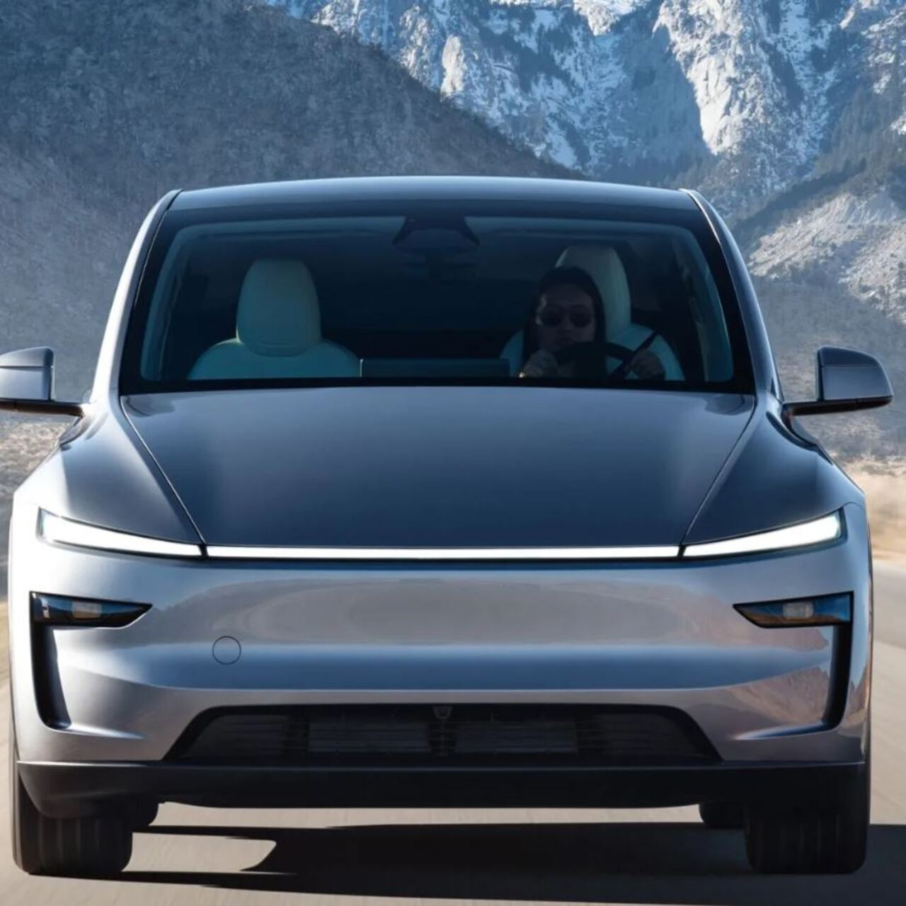 Tesla'dan 'VPN' özrü