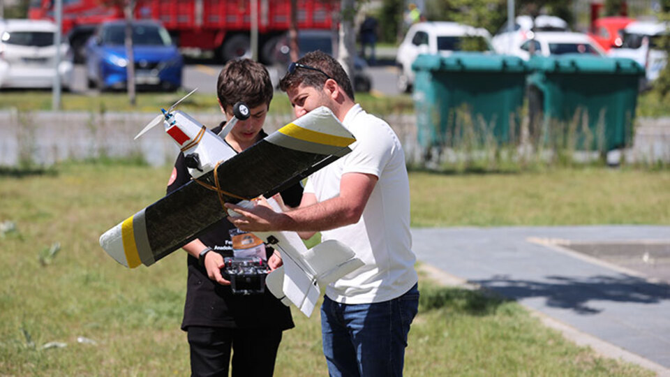 MEB'in robot yarışması için öğrenciler 17 yılda 32 bin robot yaptı