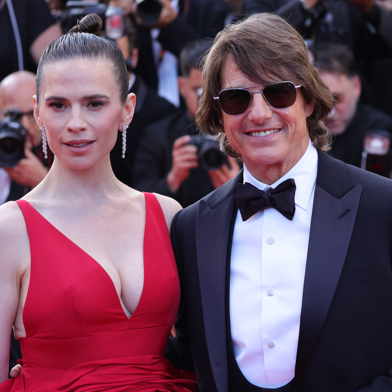 Tom Cruise'dan özür diledi