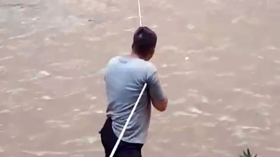 35 kişi kanyonda mahsur kaldı