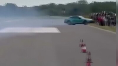 Seyircilerin arasına daldı: 18 yaralı