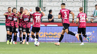 Alanyaspor kazandı ve ligde kaldı!