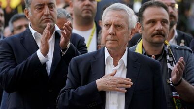 Aziz Yıldırım şampiyonluğu kutladı