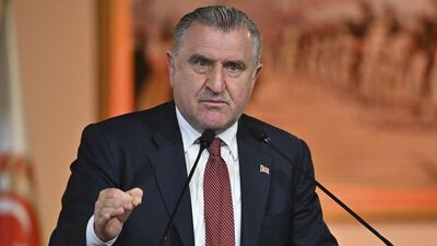 Bakan Bak, Fenerbahçe Beko'yu tebrik etti!