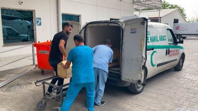 İki motosiklet kafa kafaya çarpıştı: 1 ölü, 1 yaralı