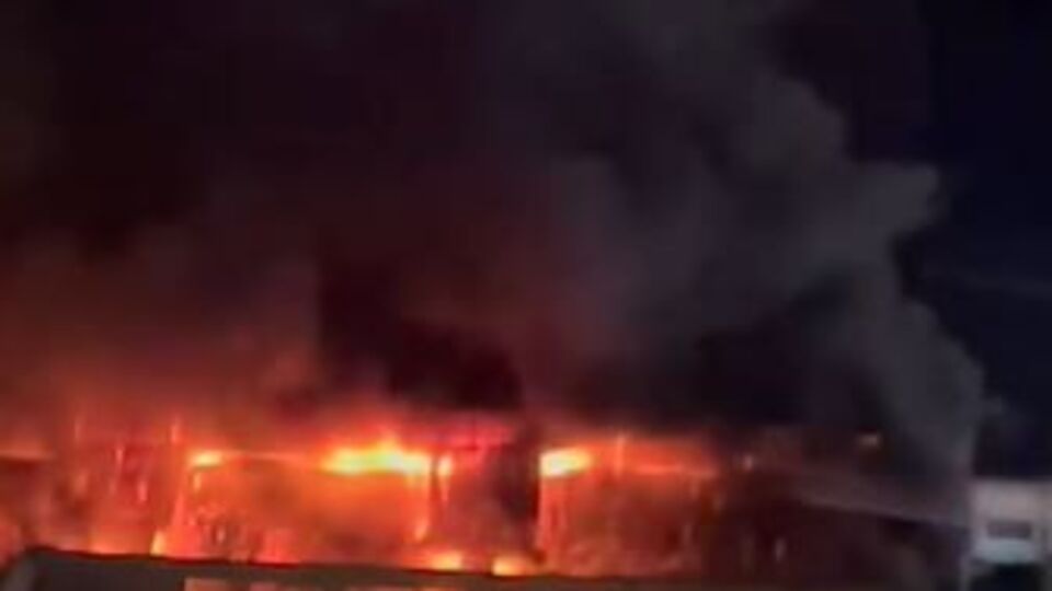 Kayseri'de mobilya atölyesinde yangın