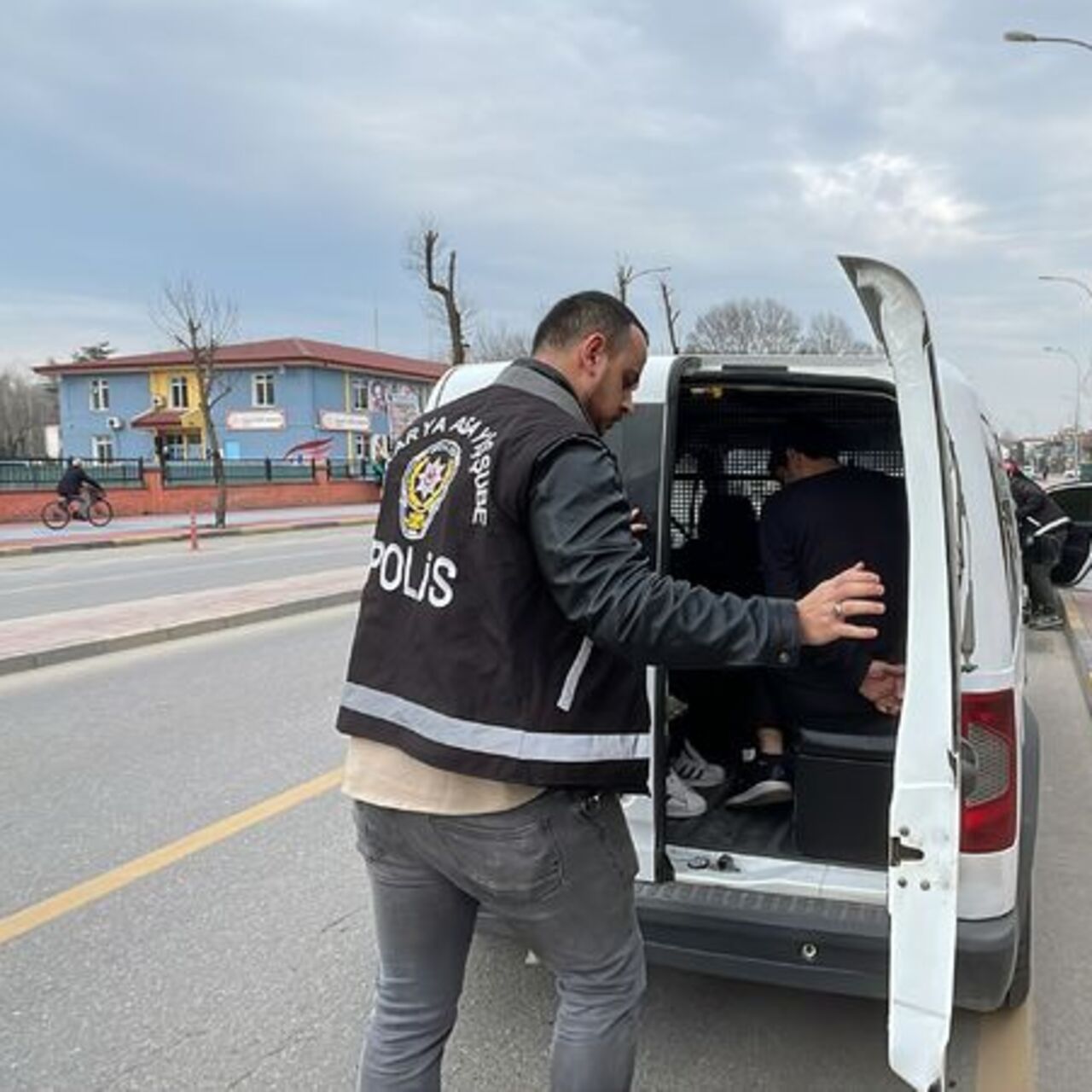 2 suç örgütüne operasyon: 33 tutuklama