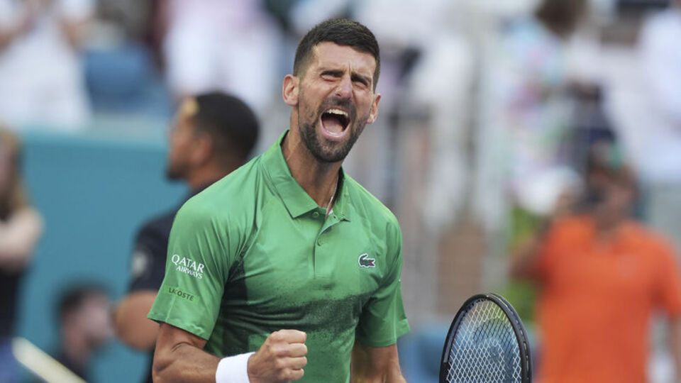 Novak Djokovic'ten tarihi şampiyonluk